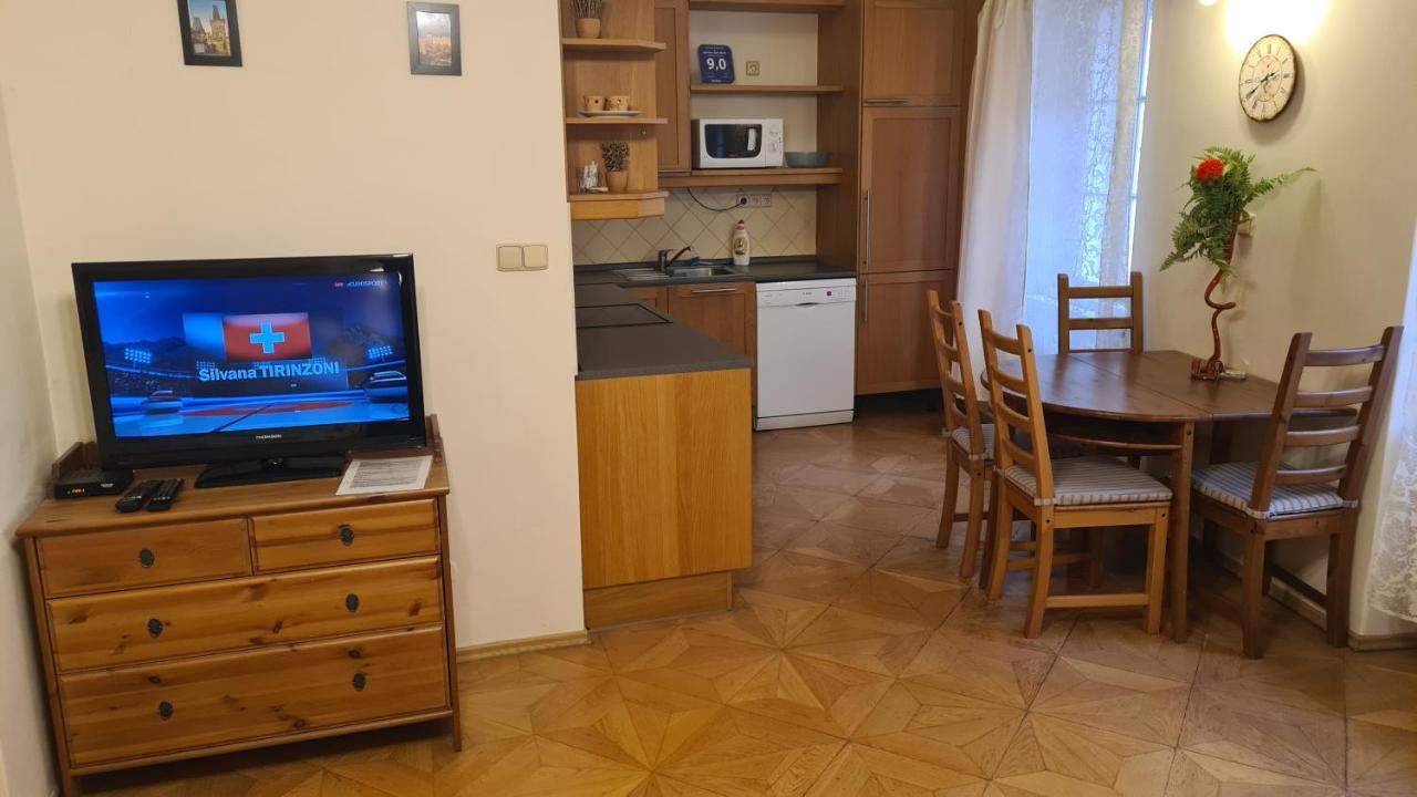 No 0a Anenska 13 - Stare Mesto Prag